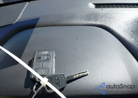 2014 Chevrolet Silverado 1500 1Lt from USA, damaged, VIN 3GCUKREC1EG300894